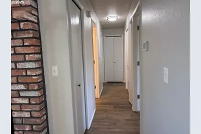 890 E Kennedy Ave, Hermiston, OR 97838 - Photo 13