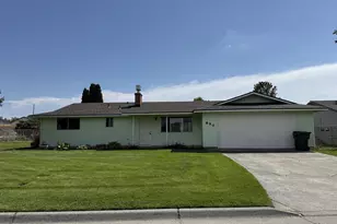 890 E Kennedy Ave, Hermiston, OR 97838 - Photo 33