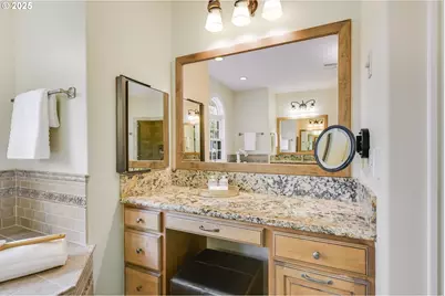 20 SW 111th Ter, Portland, OR 97229 - Photo 19