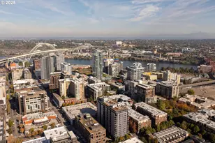 1400 NW Irving St, Portland, OR 97209 - Photo 39