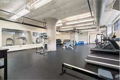 1400 NW Irving St #705, Portland, OR 97209 - Photo 33