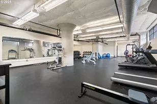 1400 NW Irving St, Portland, OR 97209 - Photo 33