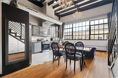 1400 NW Irving St #705, Portland, OR 97209 - Photo 3