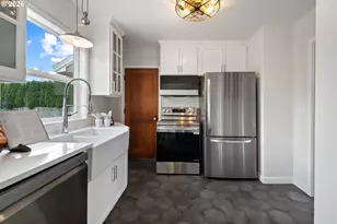 7116 N Curtis Ave, Portland, OR 97217 - Photo 13