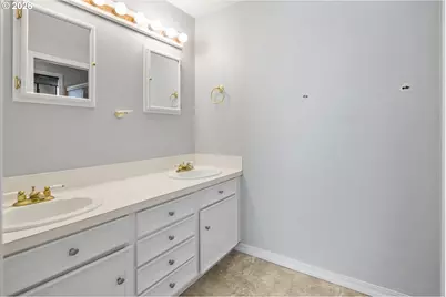 13150 SW Juanita Pl, Beaverton, OR 97008 - Photo 23