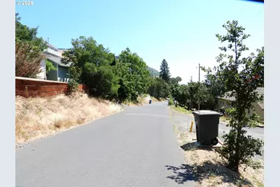 614 Vine St, White Salmon, WA 98672 - Photo 23