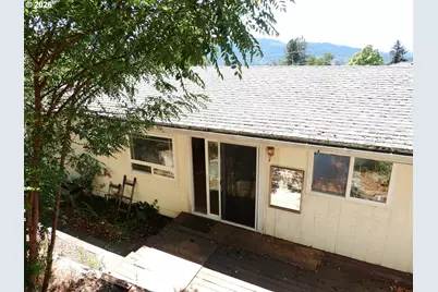 614 Vine St, White Salmon, WA 98672 - Photo 17