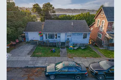 1860 Meade St, North Bend, OR 97459 - Photo 1