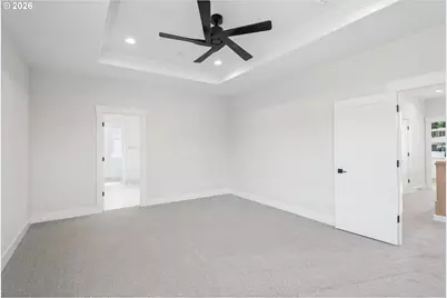 769 Riley Dr, Silverton, OR 97381 - Photo 17