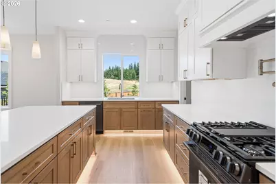 769 Riley Dr, Silverton, OR 97381 - Photo 11