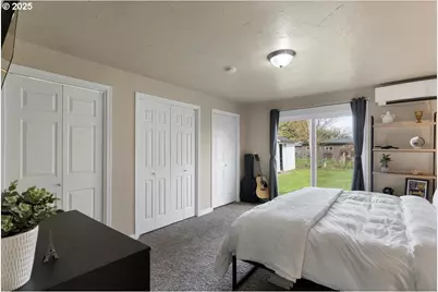 212 Picture St, Independence, OR 97351 - Photo 23