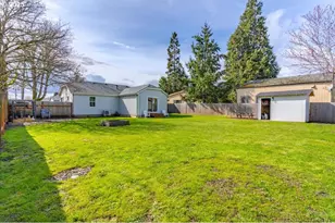 212 Picture St, Independence, OR 97351 - Photo 33