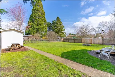 212 Picture St, Independence, OR 97351 - Photo 29