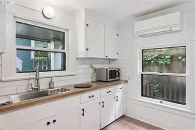 1411 SW Hall St, Portland, OR 97201 - Photo 13