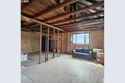 204 N Walnut St, Bingen, WA 98605 - Photo 7