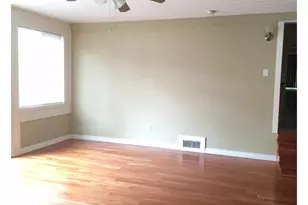 12025 SW 9th St, Beaverton, OR 97005 - Photo 11