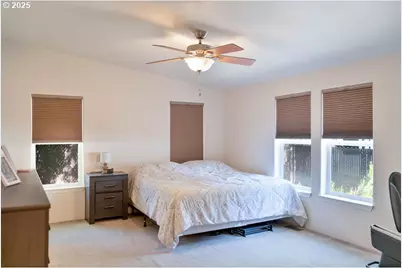 300 SW 7th Ave #102, Battle Ground, WA 98604 - Photo 11