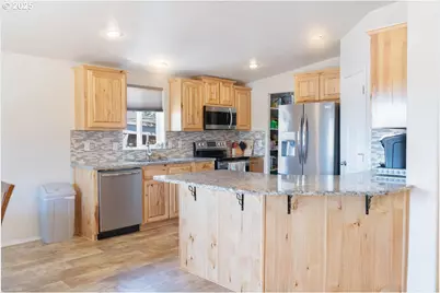 300 SW 7th Ave #102, Battle Ground, WA 98604 - Photo 9