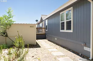 300 SW 7th Ave, Battle Ground, WA 98604 - Photo 21