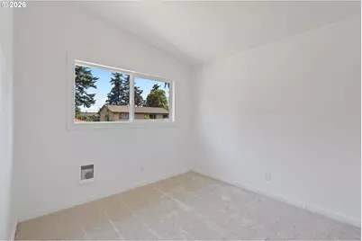 17912 NE Davis St, Portland, OR 97230 - Photo 19