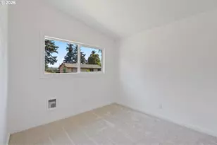 17912 NE Davis St, Portland, OR 97230 - Photo 19