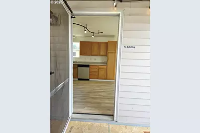 7227 SE Flavel St, Portland, OR 97206 - Photo 5