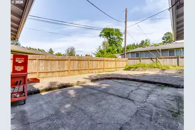 21304 SE Yamhill St, Gresham, OR 97030 - Photo 47