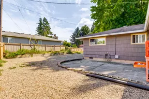21304 SE Yamhill St, Gresham, OR 97030 - Photo 45