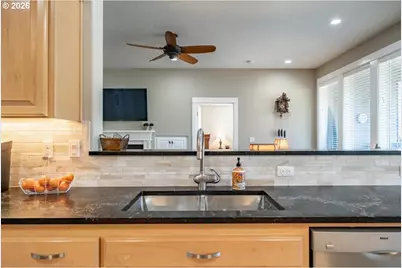 745 SE Glendover Ln, Dallas, OR 97338 - Photo 27