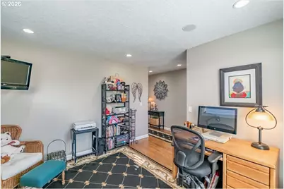 745 SE Glendover Ln, Dallas, OR 97338 - Photo 9