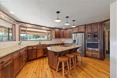 21560 Gooseneck Rd, Sheridan, OR 97378 - Photo 9