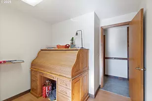 21560 Gooseneck Rd, Sheridan, OR 97378 - Photo 23