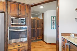 21560 Gooseneck Rd, Sheridan, OR 97378 - Photo 11