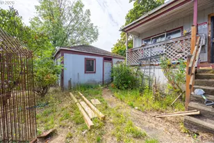 173 SE Miller Ave, Roseburg, OR 97470 - Photo 7