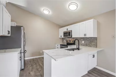 14110 SW 80th Ct, Portland, OR 97224 - Photo 11