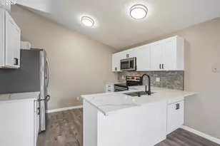 14110 SW 80th Ct, Portland, OR 97224 - Photo 11