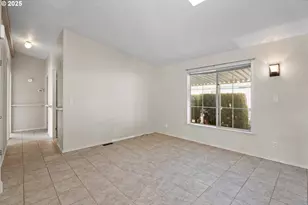 318 Peacock Ln, Kelso, WA 98626 - Photo 23