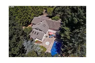 1124 SE River Forest Rd, Milwaukie, OR 97267 - Photo 3