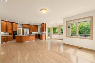 3319 NW Spencer St, Portland, OR 97229 - Photo 11