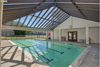 5250 S Landing Dr #105B1, Portland, OR 97239 - Photo 31