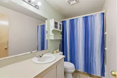 18501 SE Lincoln St, Portland, OR 97233 - Photo 13