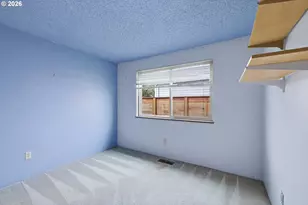 18501 SE Lincoln St, Portland, OR 97233 - Photo 17