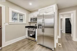 5715 N Houghton St, Portland, OR 97203 - Photo 9