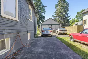 546 NE Russell St, Portland, OR 97212 - Photo 11