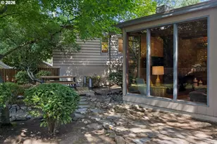 17167 Cedar Rd, Lake Oswego, OR 97034 - Photo 35