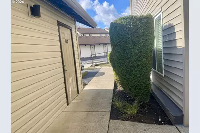 5264 NE 121st Ave #K74, Vancouver, WA 98682 - Photo 3