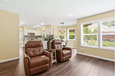 275 Blue Jay Ave, Forest Grove, OR 97116 - Photo 17
