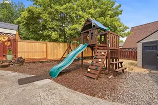 275 Blue Jay Ave, Forest Grove, OR 97116 - Photo 39