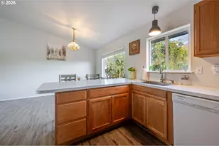 545 E Theater Ln, Hermiston, OR 97838 - Photo 15