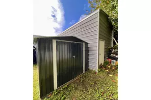2188 Lombard St, North Bend, OR 97459 - Photo 13